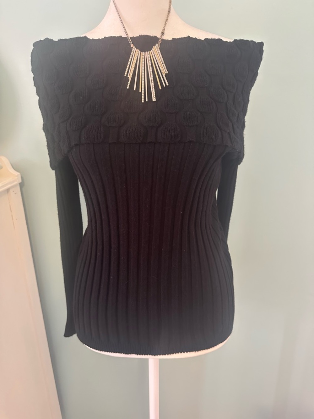 united states sweaters Black Off-Shoulder Textured & Ribbed Knit Sweater